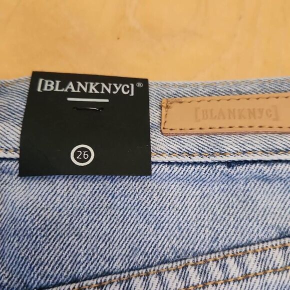 Blanknyc distressed Frayed denim buttonfly jean denim women's 26 - Picture 3 of 8